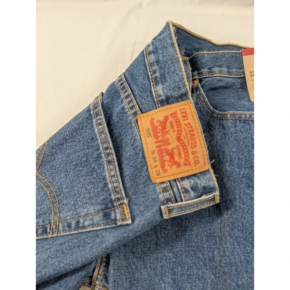 NWT Levi's 505 Regular Straight Leg Jeans  34x29 Blue Med Wash Denim 100% Cotton